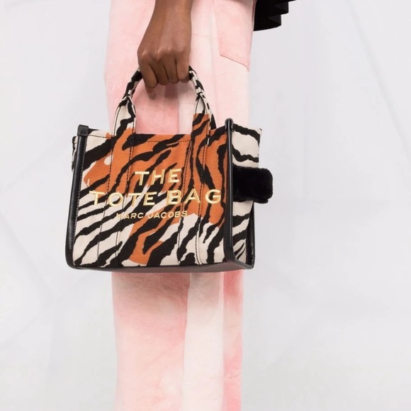 **LAST 24 HOURS** Marc Jacobs The Year of the Tiger Mini Tote Bag - Picture 2 of 15
